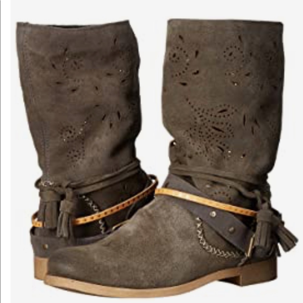 Coolway Nimfa dark gray cutout boots. Size 9